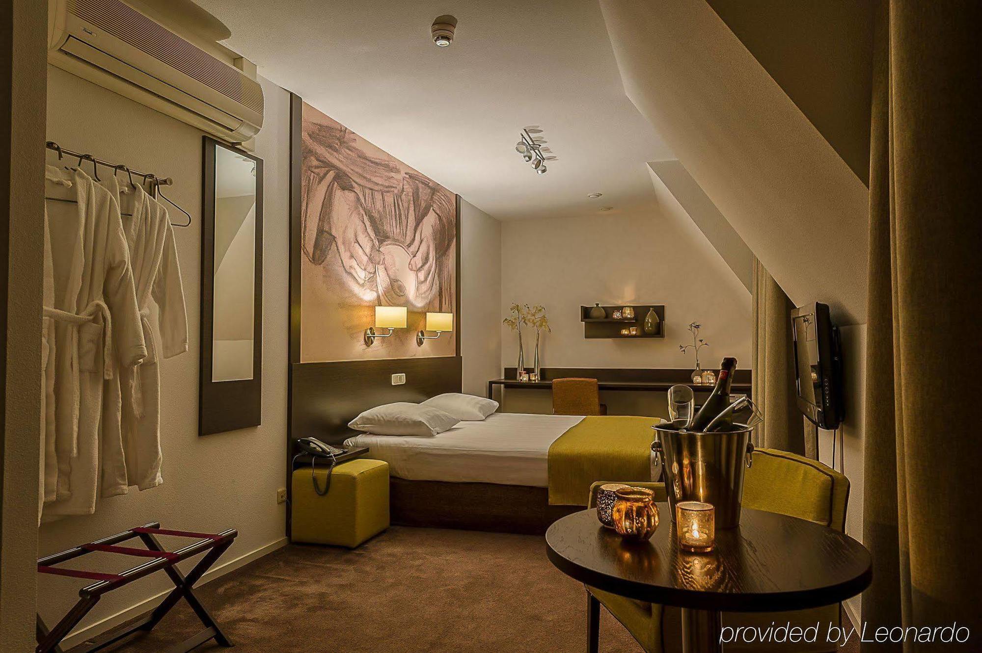 Parkhotel Auberge Vincent Nuenen Rum bild