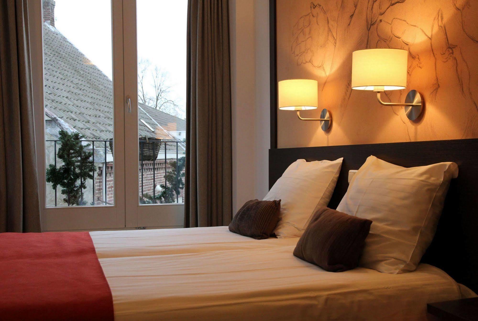 Parkhotel Auberge Vincent Nuenen Exteriör bild