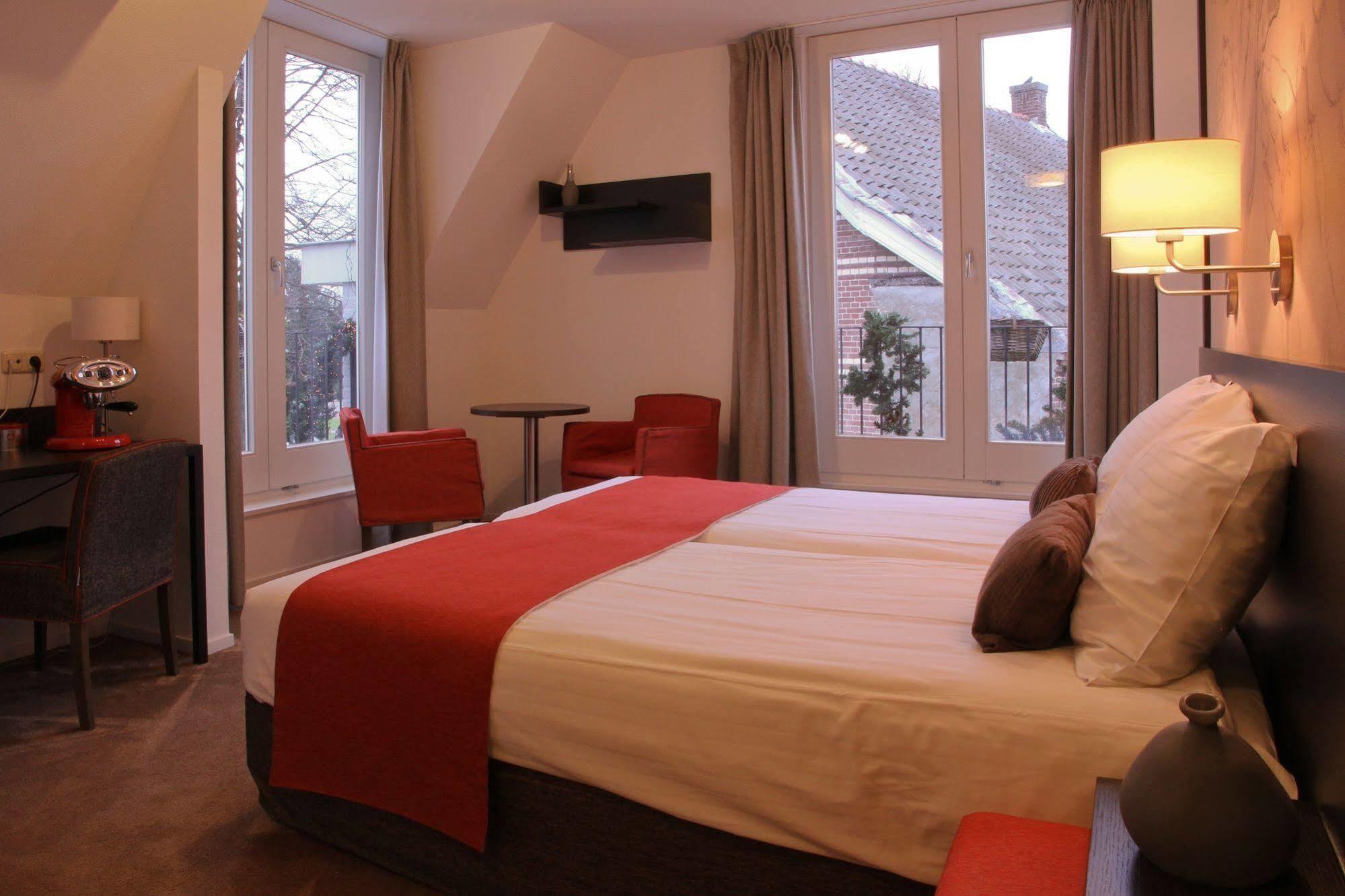Parkhotel Auberge Vincent Nuenen Exteriör bild